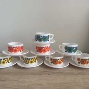 vaisselle arcopal vintage (lotus, myosotis..)
